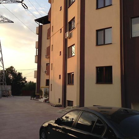 Eclipsei Aparthotel Popesti-Leordeni Kültér fotó